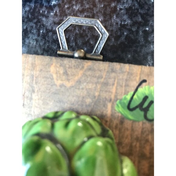 Vintage 1970's Handmade Artichoke Relief Folk Art On Wood Wall Sculpture Signed - Picture 7 of 10